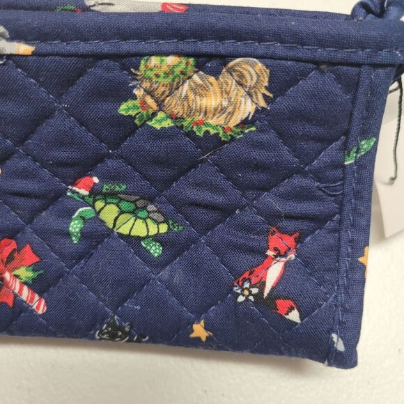 Vera Bradley Zipper Pouch Quilted Bag Clutch Makeup Holiday Animals Christmas - Picture 8 of 8
